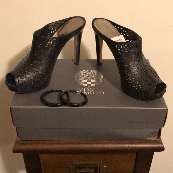 Vince Camuto Shoes - Gorgeous, Vince Camuto high healed mule. 👡👡